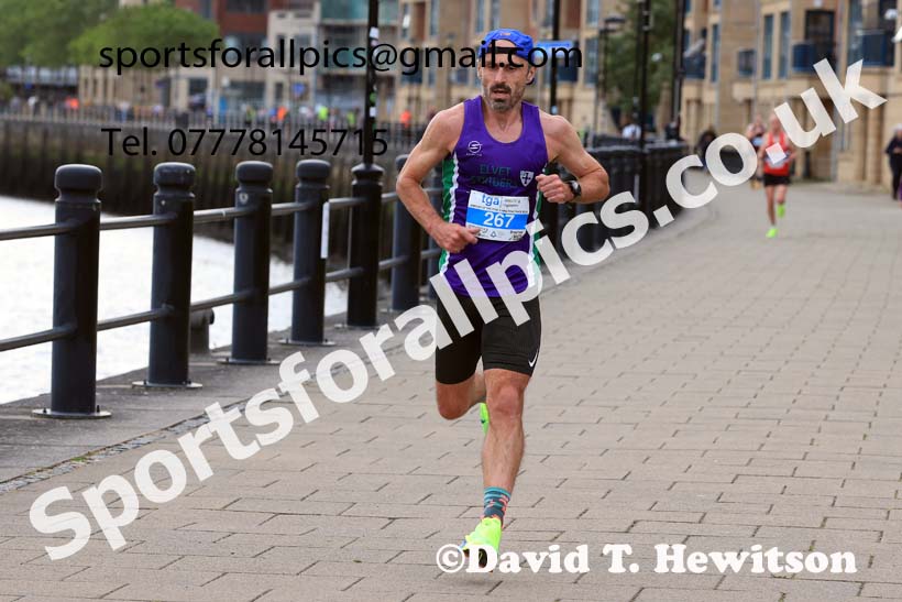 Bridges of the Tyne 5 Mile Road Race, Newcastle Quayside.  Photo: David T. Hewitson/Sports for All Pics